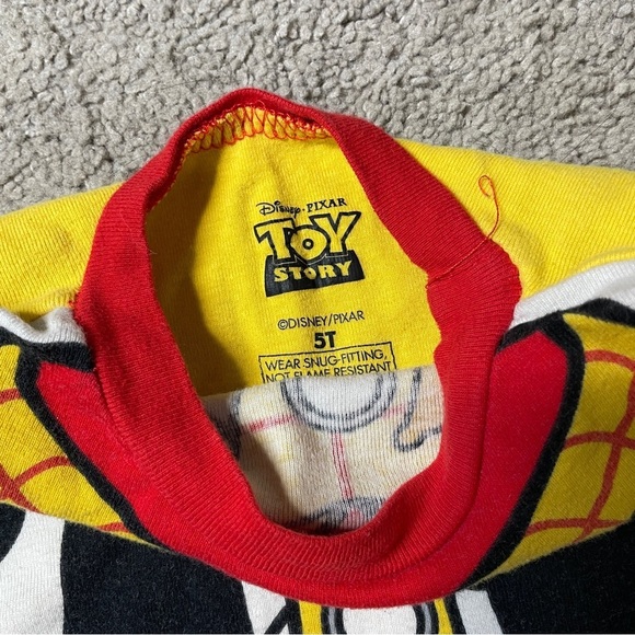 Disney Pixar Toy Story Buzz Lightyear Woody Pajama Tops Kids size 5T - Picture 3 of 13